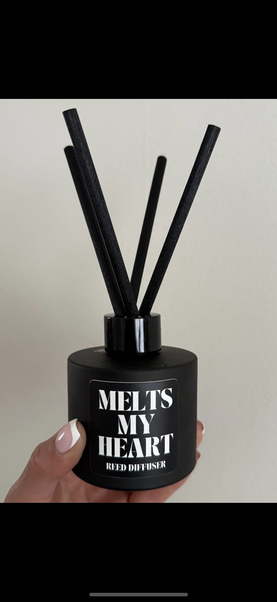 REED DIFFUSERS & REFILLS - Meltsmyheartuk